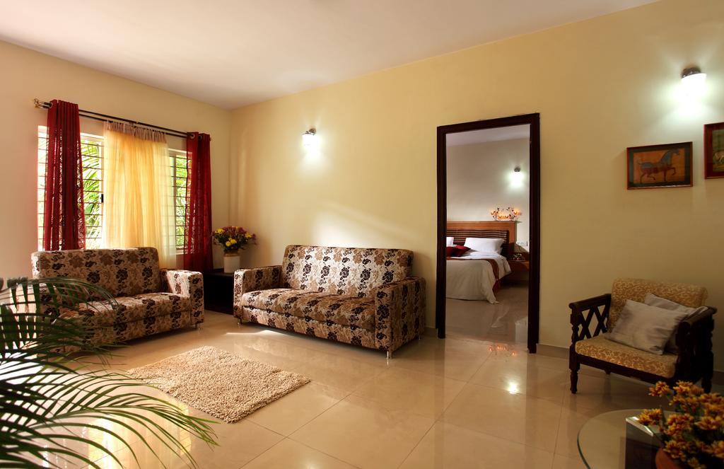 Radiant Resort Bangalore Room photo